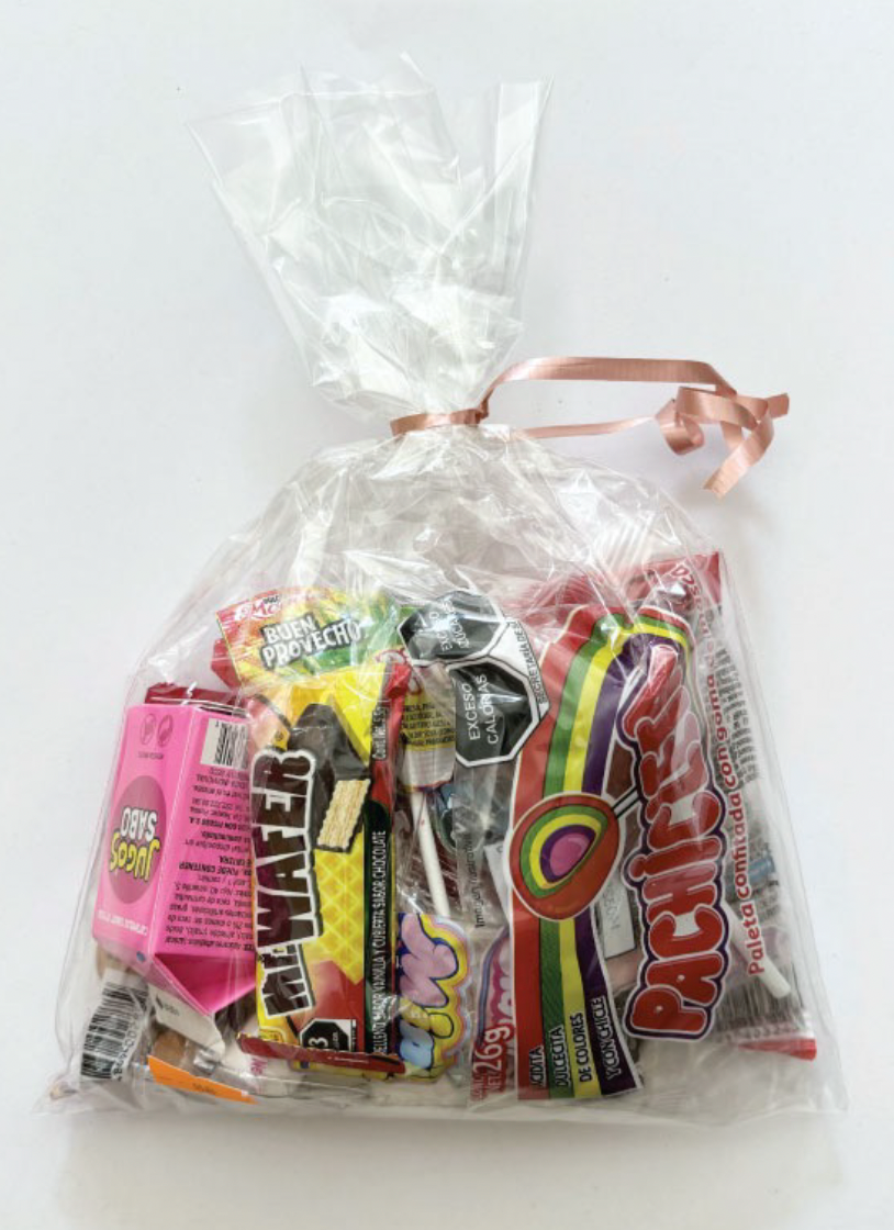 BOLSITA DE DULCES LISTON DORADO NUM8